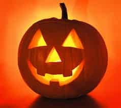 8 Tips to Stay Safe and Prevent Emergencies on Halloween